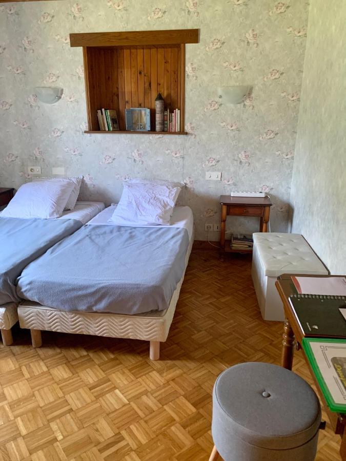 Dormez Dans La Chambre Du Meunier ! Germolles-sur-Grosne Eksteriør billede